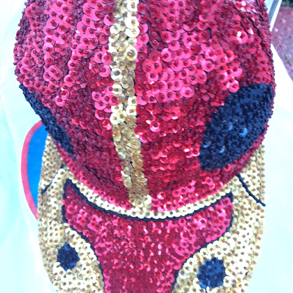 Cap glamour  sequel designed